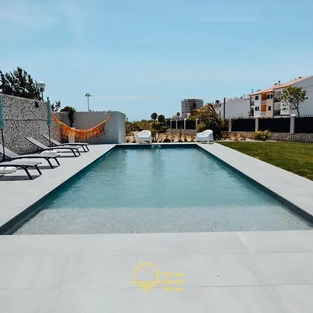 Holiday home Yellow Sweet Home - Maria, Beatriz E Marbia Nazare