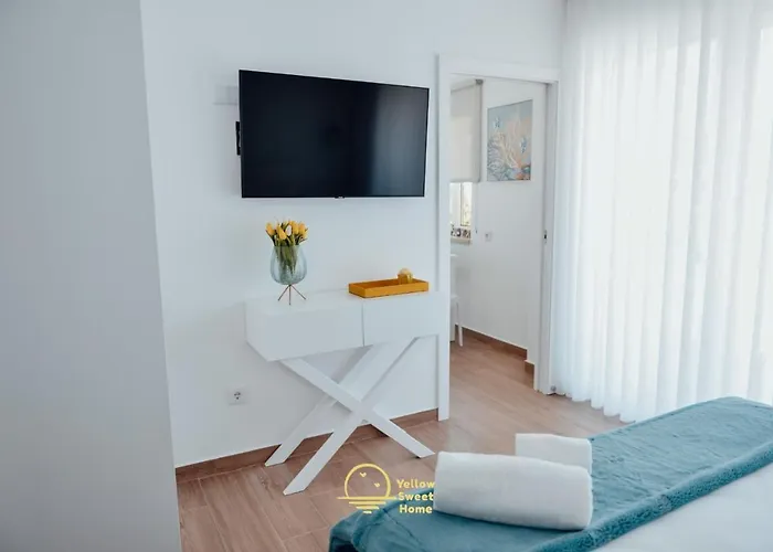 Ferienhaus Yellow Sweet - Maria E Beatriz *