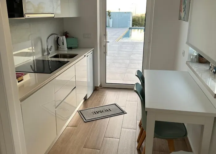 度假居 Yellow Sweet - Maria E Beatriz 纳扎雷